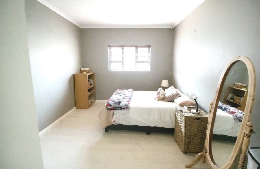 3 Bedroom Property for Sale in Pinelands Eastern Cape